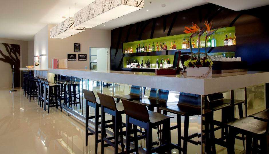 โรงแรมสุดิม่าออคแลนแอพอต โอ๊คแลนด์ ร้านอาหาร รูปภาพ